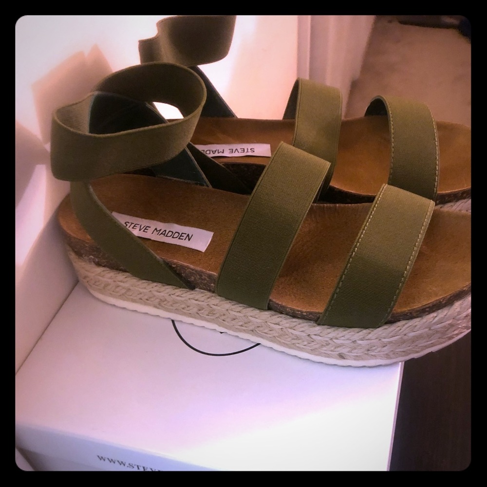 Platform sandal
